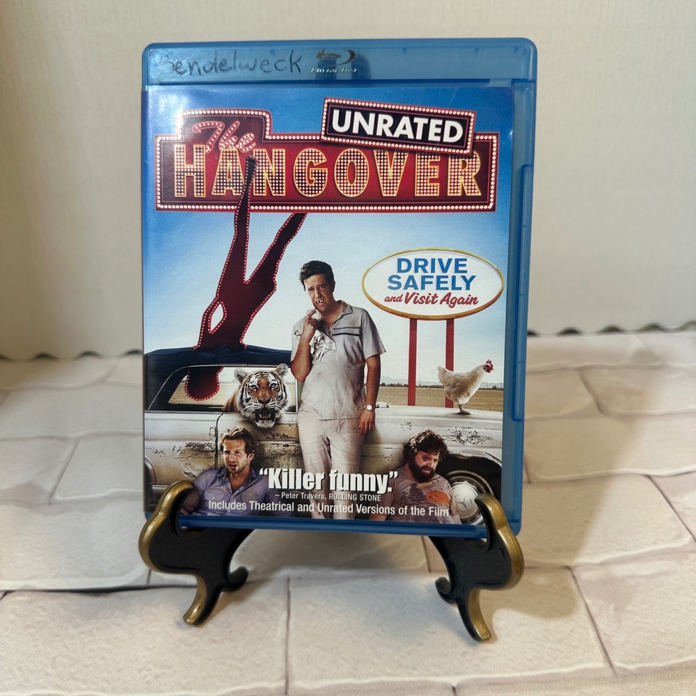 The Hangover Blu-ray‎ Unrated and Theatrical Versions Bradley Cooper Comedy 2009